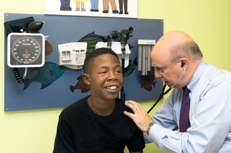 Pet, pest allergens linked to reduced asthma risk